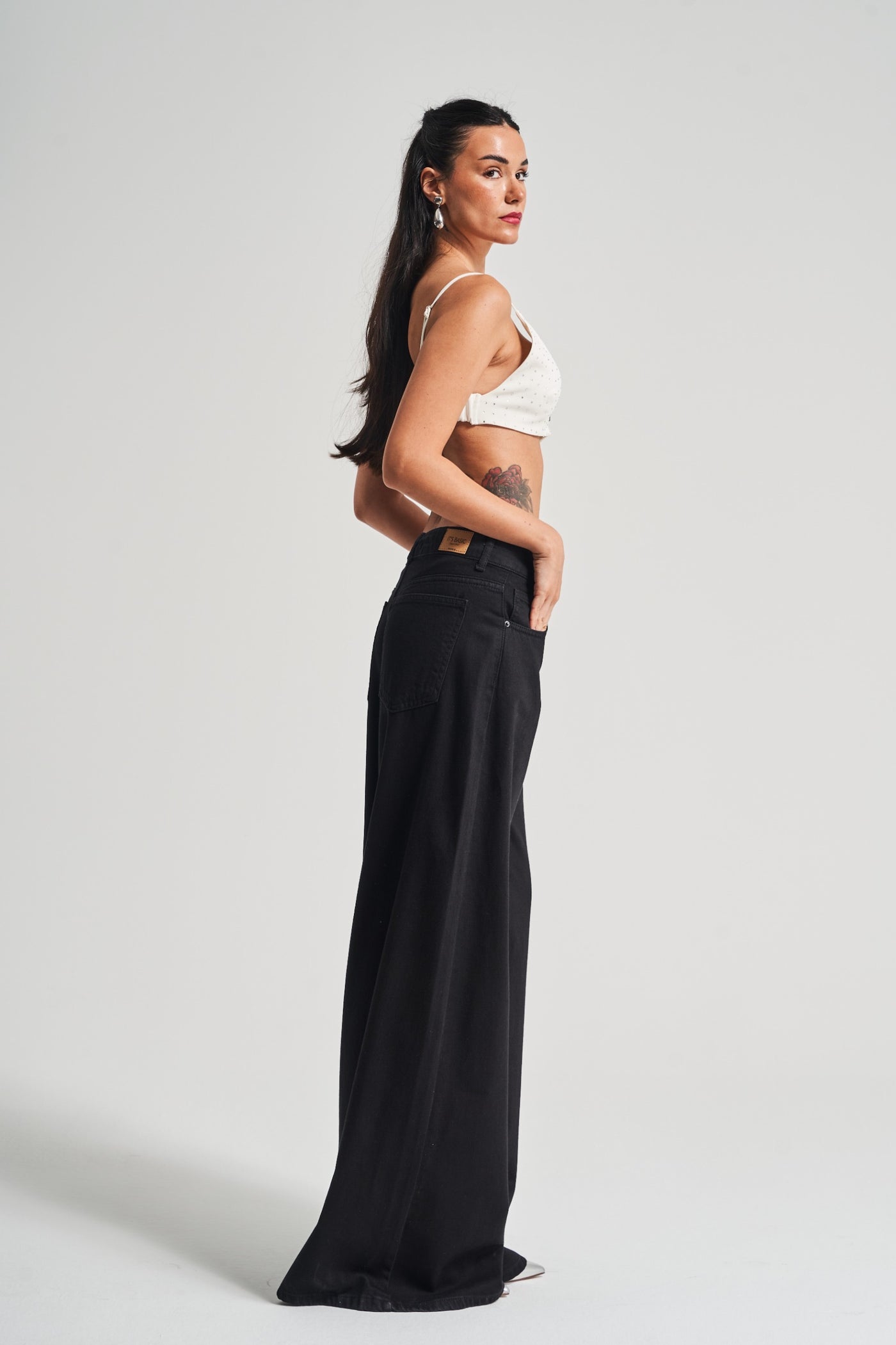 BRIDGET WIDE-LEG MID-RISE JEANS