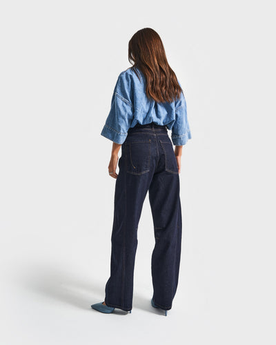 DOLLY HIGH RISE STRAIGHT   CUT JEANS