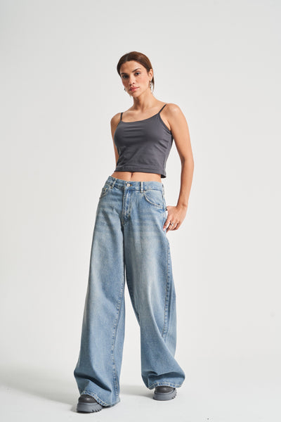 AGUATE WIDE-LEG MID-RISE JEANS