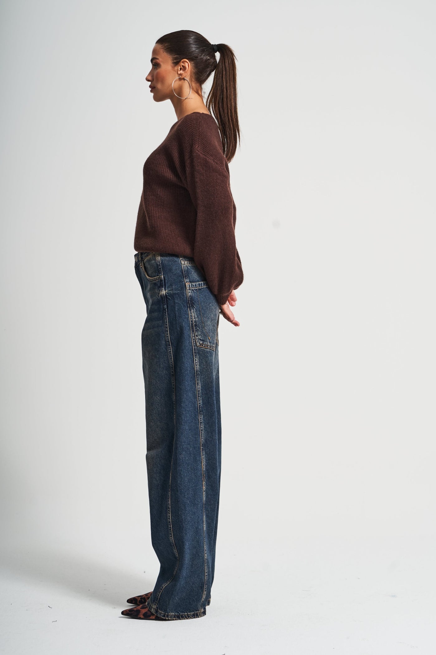 EDIE HIGH RISE STRAIGHT CUT JEANS