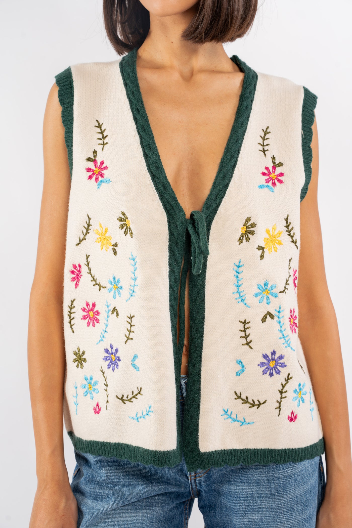 FLEURA KNIT VEST