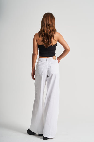 LEYA MID-RISE WIDE-LEG JEANS